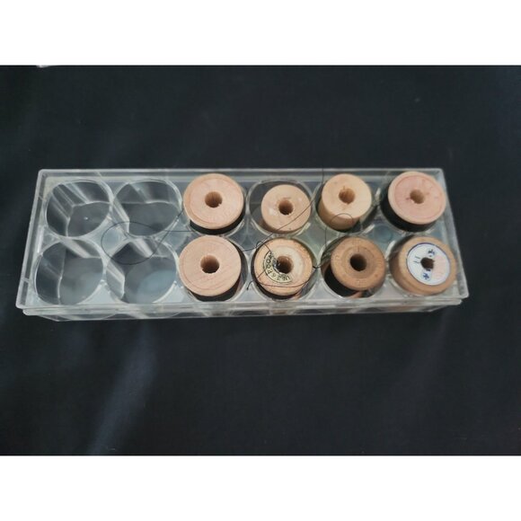 Vintage Traum Plastic Sewing Thread Holder With 8 Wooden Spools Craft Storage - Picture 3 of 8